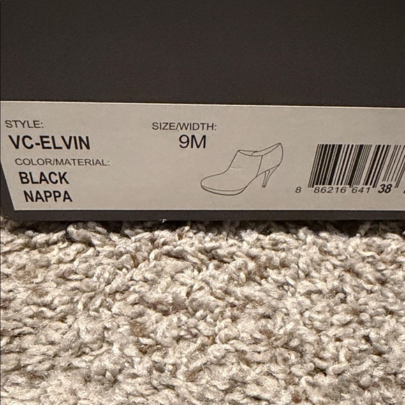 Vince Camuto Black Leather Ankle Boots - Picture 8 of 9